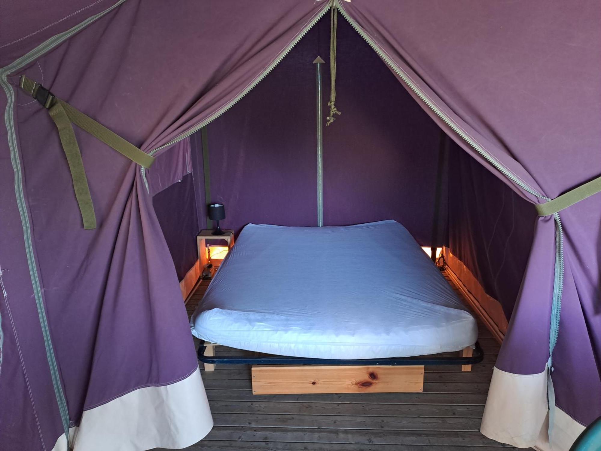 Camping Le Bois Jahan Brunelles Ngoại thất bức ảnh